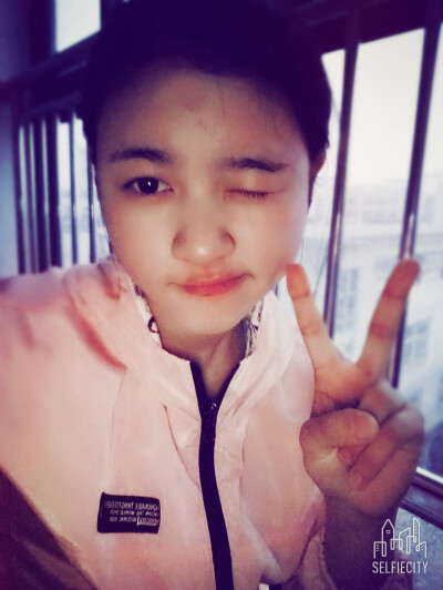 我很努力，就是晚上忍不住吃:(