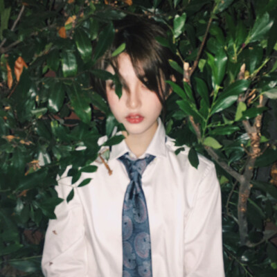 围脖:@梁子玥越