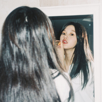 围脖:@梁子玥越