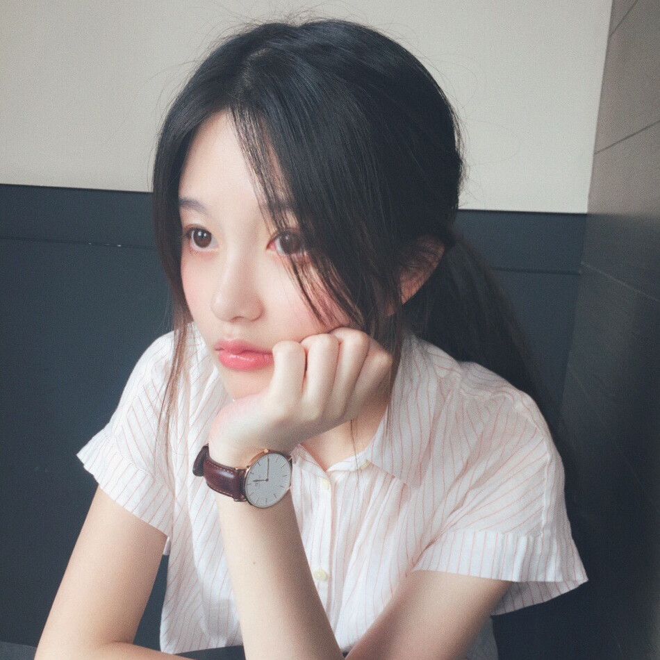 围脖:@梁子玥越