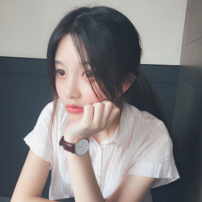 围脖:@梁子玥越