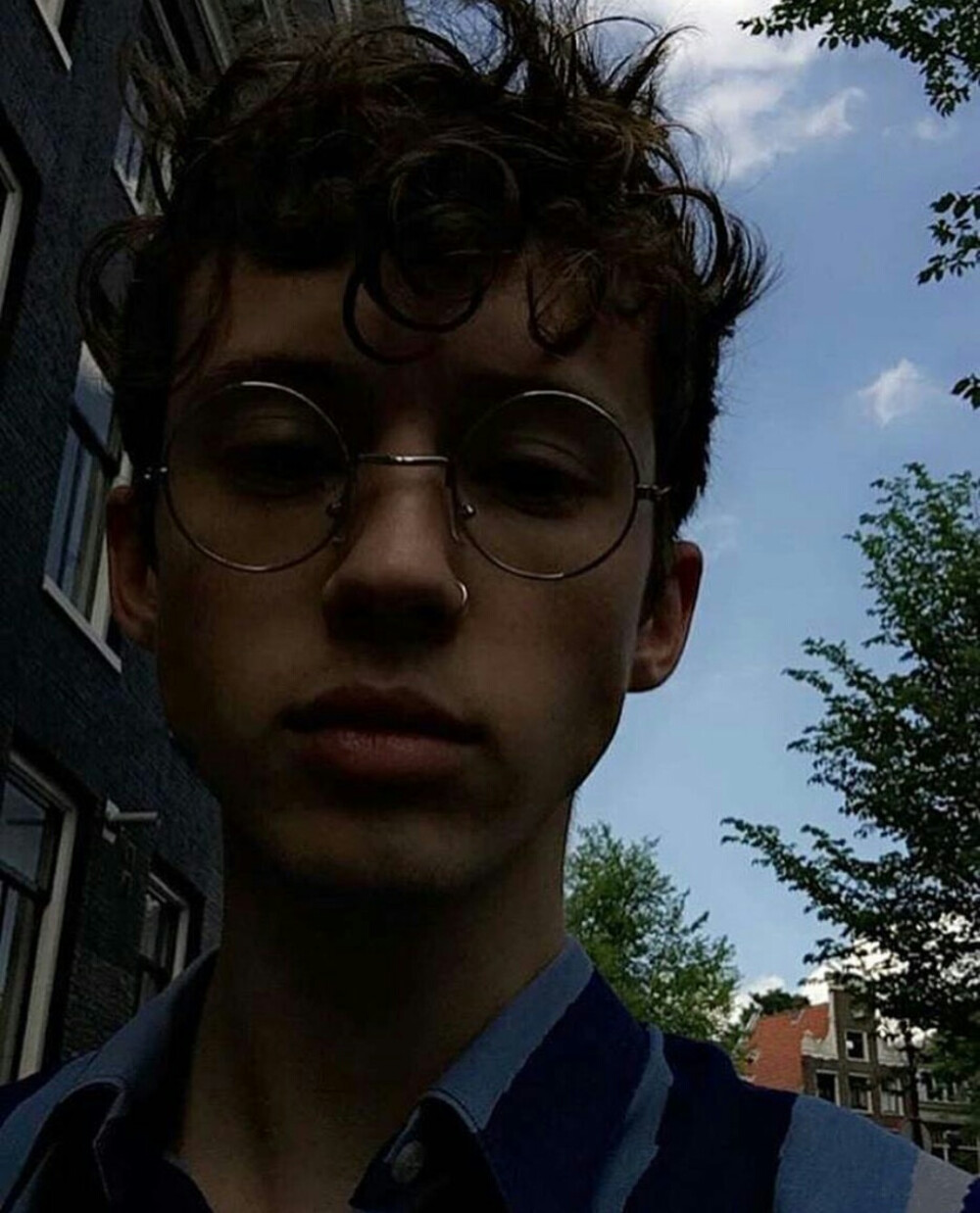 Troye
