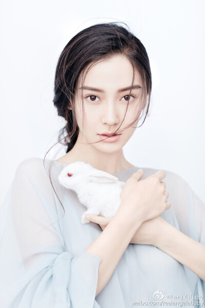 2016《红秀GRAZIA》五月刊封面Angelababy ٩(๛ ˘ ³˘)۶ 