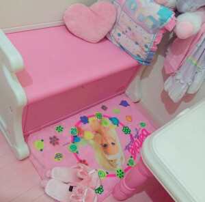  萝莉静i   存图别忘了随手赞~关注我看更多精品美图~可爱 少女 草莓 原宿 清新 文艺韩风 简单 日本 ins 模特 少女心 