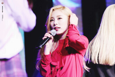 mamamoo 辉人 wheein