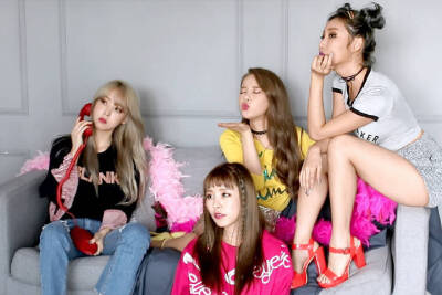 MAMAMOO Moon Byul 玟星 文星伊 金容仙 Solar 颂乐 Whee In郑辉人 Wha Sa 华莎 安慧真