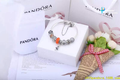 PANDORA潘多拉珠宝低价拿货微信：s925pandora