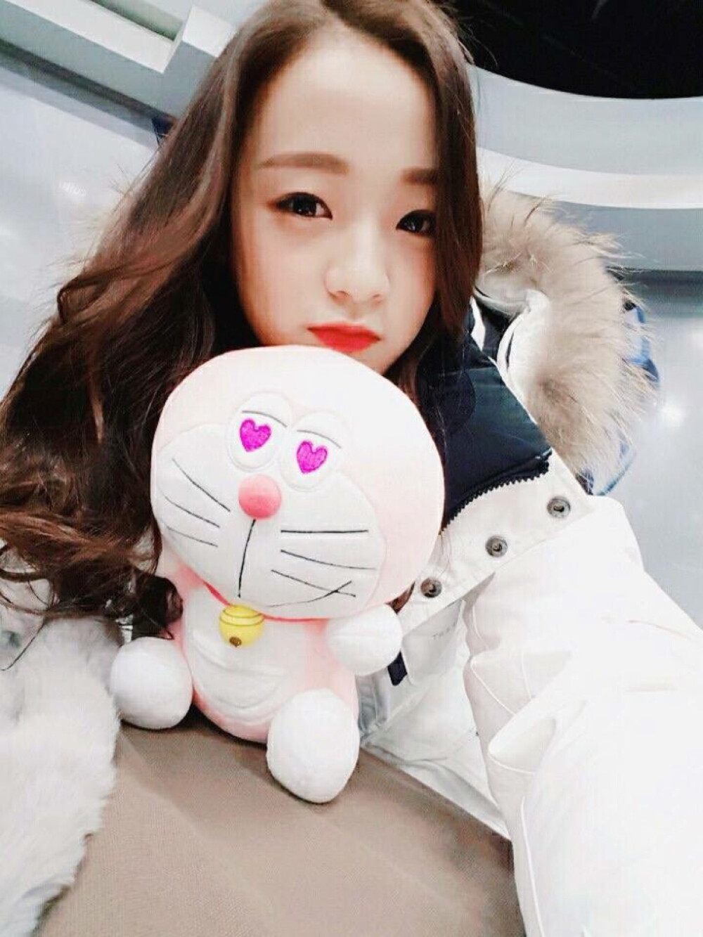 April 에이프릴 이진솔 李珍率 Lee Jin Sol