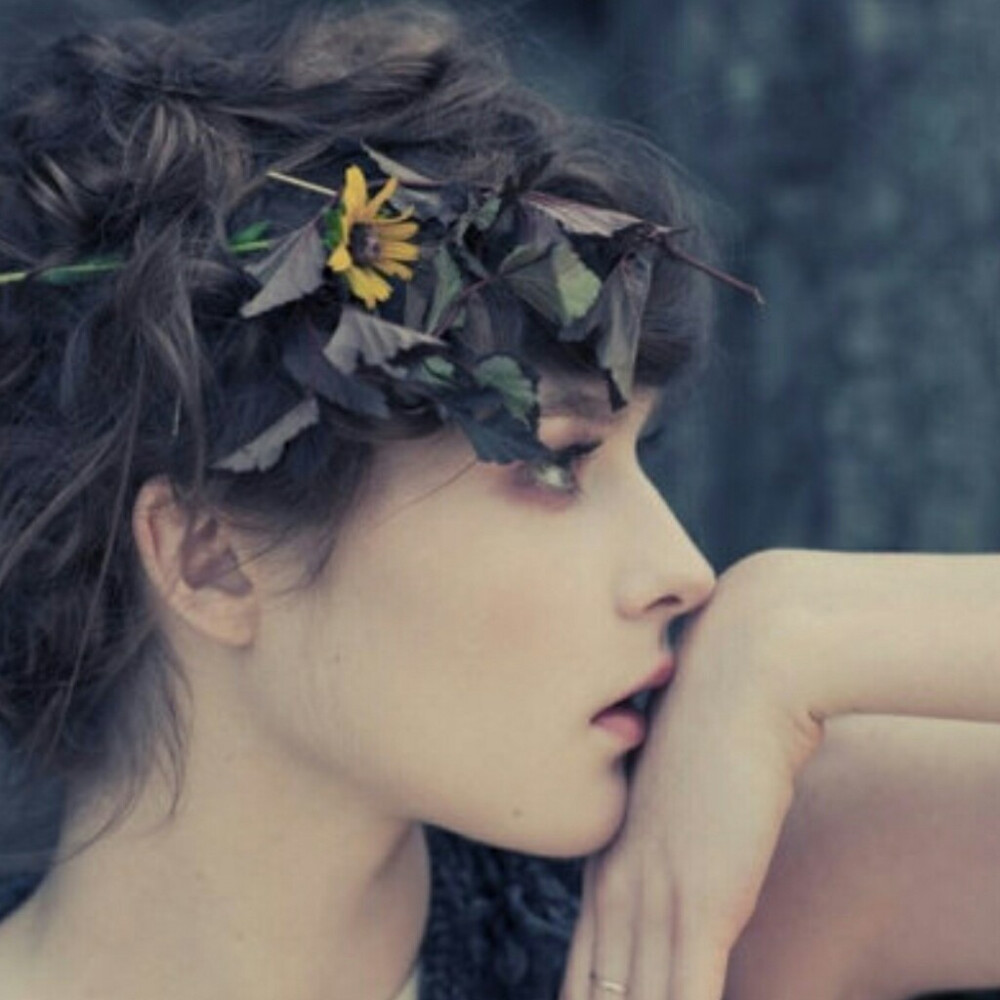 欧美 森女 侧脸 气质 女神 女生 头像