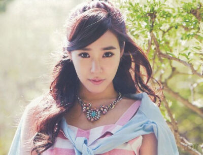 THE BEST TIFFANY