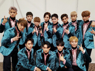 SEVENTEEN 세븐틴 十七