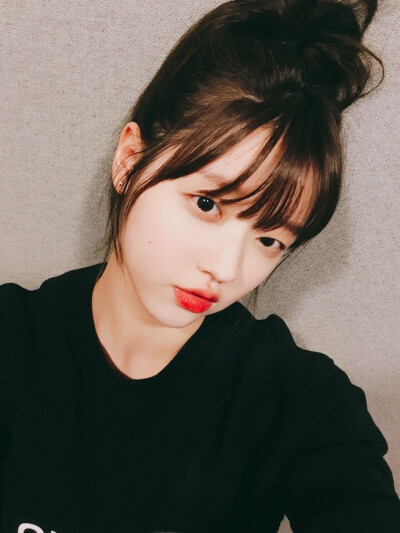 OH MY GIRL 오마이걸 유아 刘是我 YooA