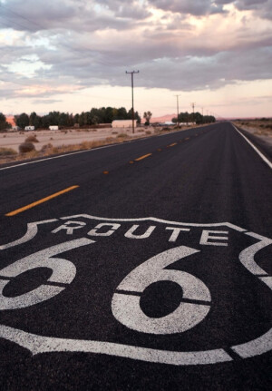 暗黑欣の简单 [手机桌面] [壁纸] [高清]