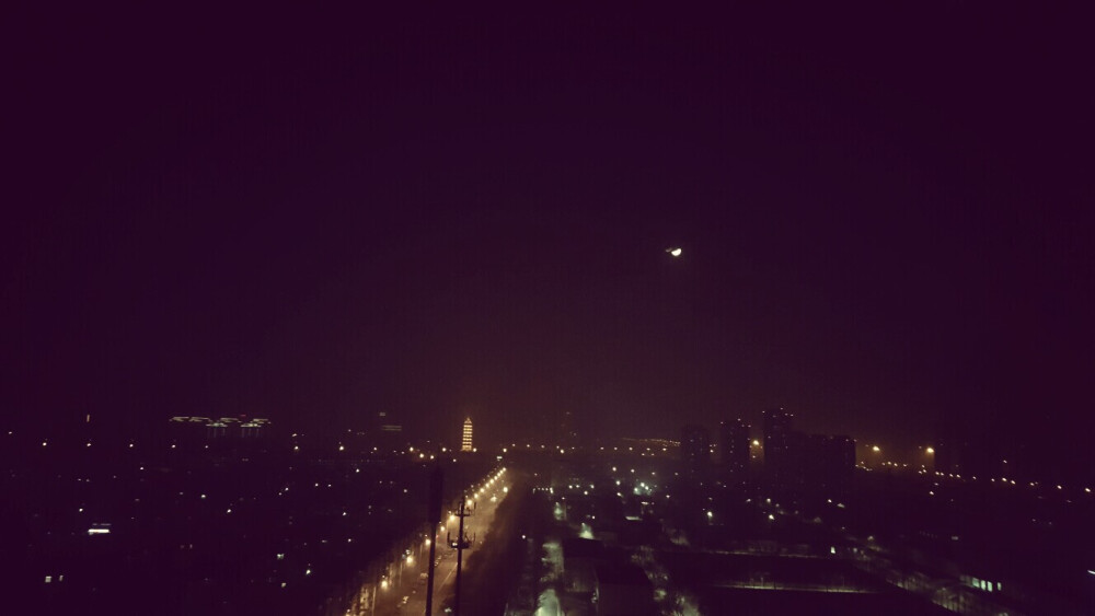 夜景。