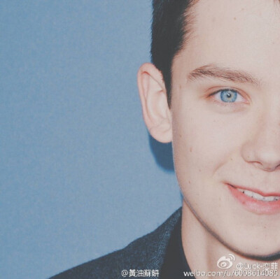 Asa Butterfield 阿沙·巴特菲尔德 Asa Bopp Farr Butterfield