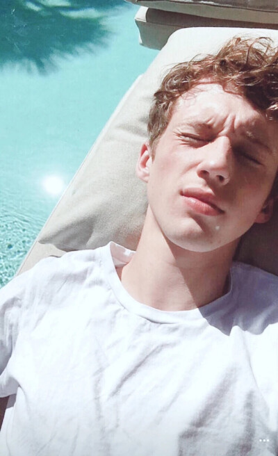 troye sivan