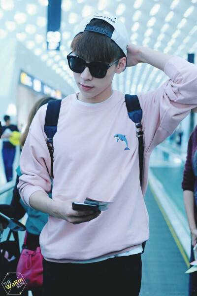 @王博文(๑>◡<๑)