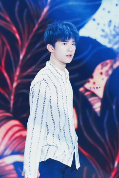 #易烊千玺 #TFBOYS #舞蹈担当易烊千玺 1128易烊千玺十六岁生日会 高清 帅