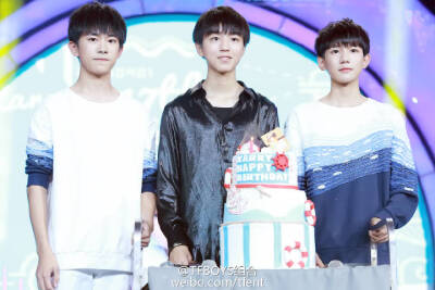 tfboys 王俊凯生日会