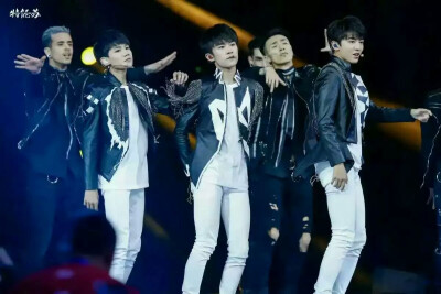 最美不过三人同框