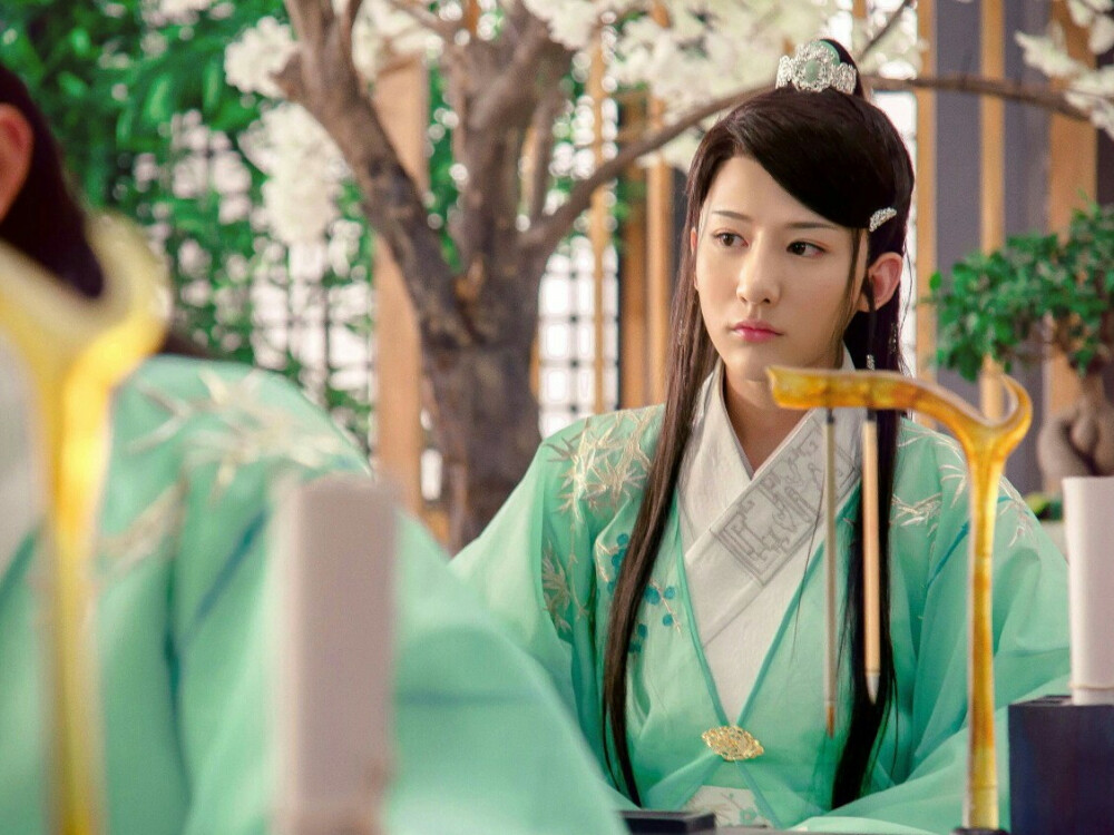 小灿的英台 卢卓