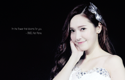 郑秀妍（Jessica Jung），1989年4月18日出生于美国加利福尼亚州旧金山市，韩国女歌手、演员、设计师。