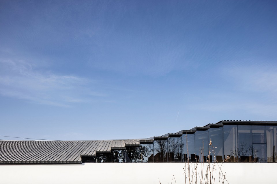 004-Hall within cloud - Art studio of Xu Hongquan, Beijing by officePROJECT