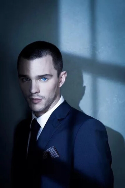 尼古拉斯·霍尔特 Nicholas Hoult