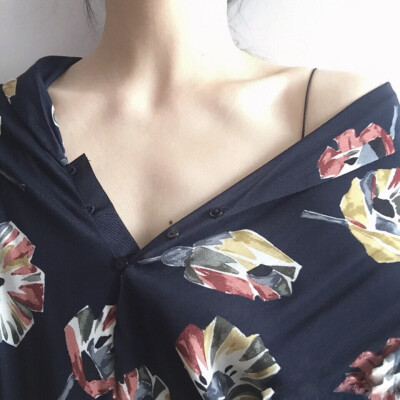 ๛撩人的锁骨走一波