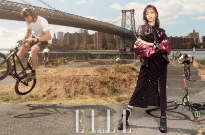 2017《ELLE 世界服装之苑》一月刊封面：唐嫣（糖糖登上她的第三本五大封面，公开恋情的糖糖爱情事业双丰收✧(≖ ◡ ≖✿)）