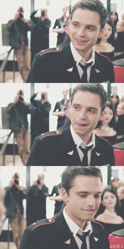 #SebastianStan# 补完计划卡在列王传实在没有勇气看下去 可是小王子那么好看！！！ 不敢看但是跳着随便截了一下图晚安 今天的384也还是那么甜