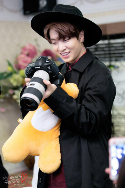 崔站长检查照片