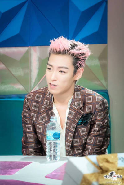 bigbang top RadioStar