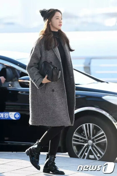 林允儿锁屏壁纸