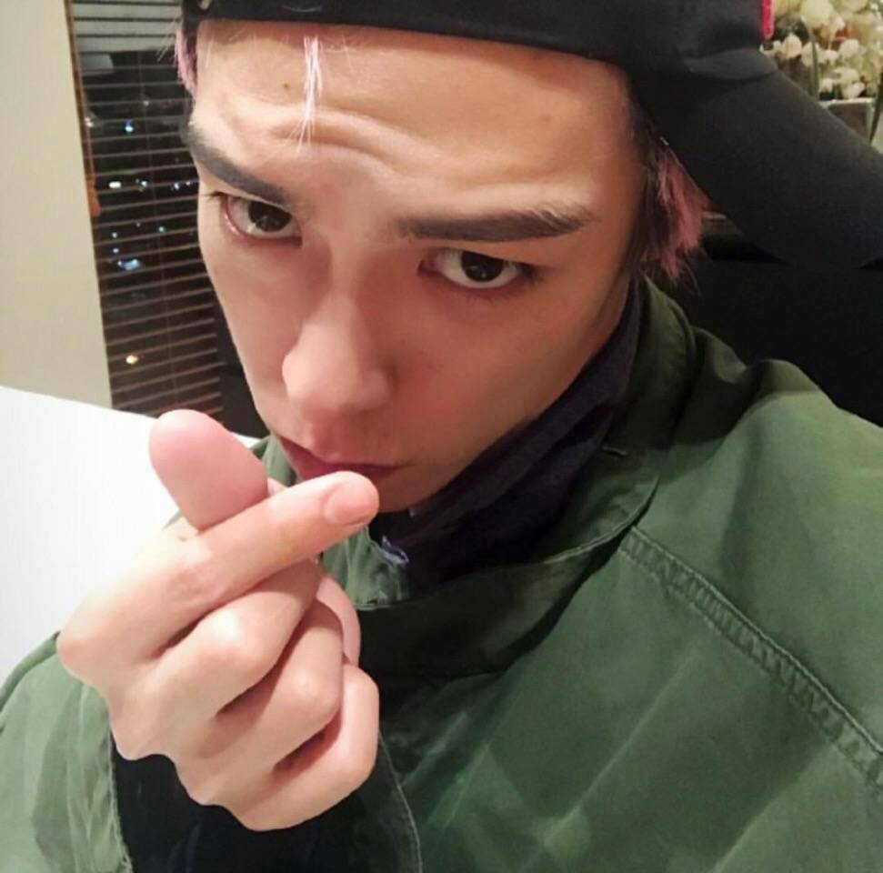 【INS】#BIGBANG##崔胜铉##TOP# 塔塔ins更新