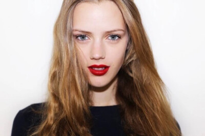 艾瑟·希施 Esther Heesch