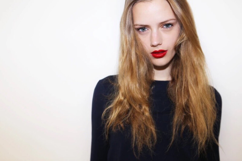 艾瑟·希施 Esther Heesch