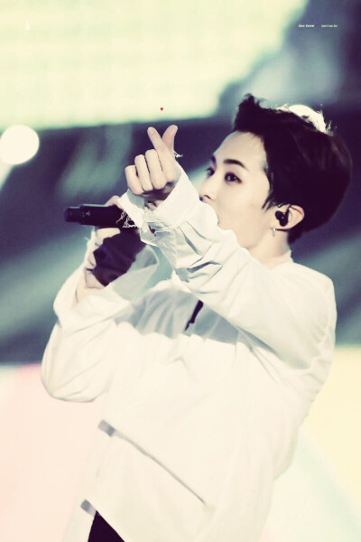 EXO XIUMIN