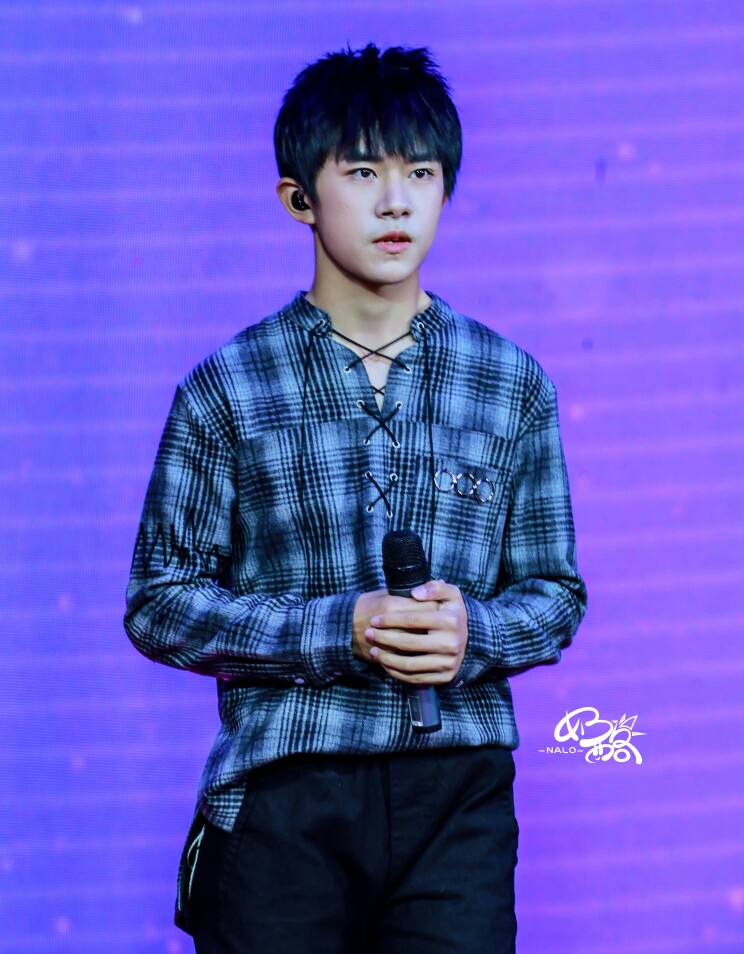 #易烊千玺 #TFBOYS 湖南师大附中艺术节 高清 帅