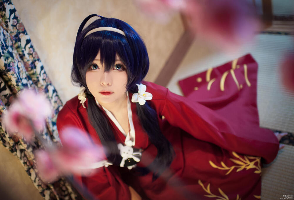 【cos】文豪ストレイドッグス 泉鏡花
泉镜花cn: 霜月shimo
摄影：乖乖 化妆：霜月shimo 后期：霜月shimo