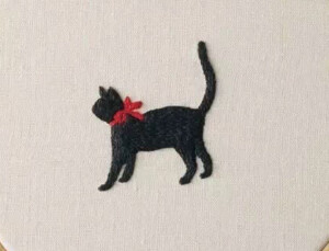 优雅的猫咪刺绣