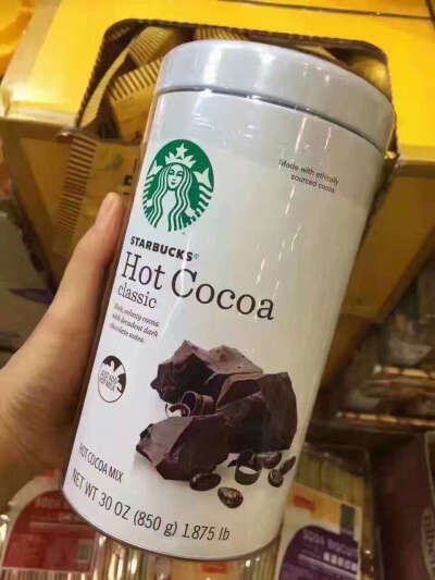 Starbucks 星巴克可可粉850g，超喜欢可可，星巴克经典热巧克力可可粉采用最优质的荷兰可可豆，做成的精致巧克力粉，含有生物碱，可促进蛋白质吸收。醇度适中，口感顺滑平和，喝下去满口丰盈，并留下清脆而带有坚果的…