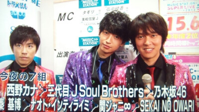 hina的内心几乎是崩溃的