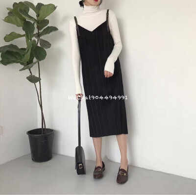 chic风 韩风 搭配 宽松女装上新秋冬款 韩国版型 新品 毛衣 羽绒服 外套 卫衣 打底衫 T恤 大衣 包臀裙 背带裙 裤子不定时更新 关注更多服装搭配 