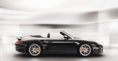 保时捷911 Turbo Cabriolet 2