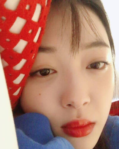 崔雪莉(Sulli)