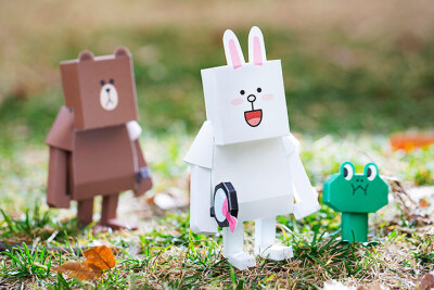 momot X line friends