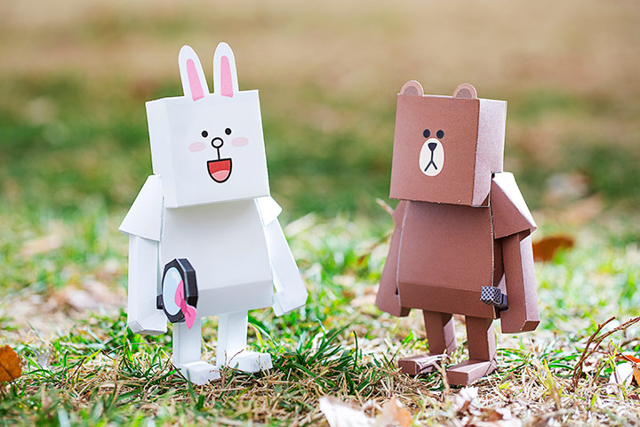 momot X line friends