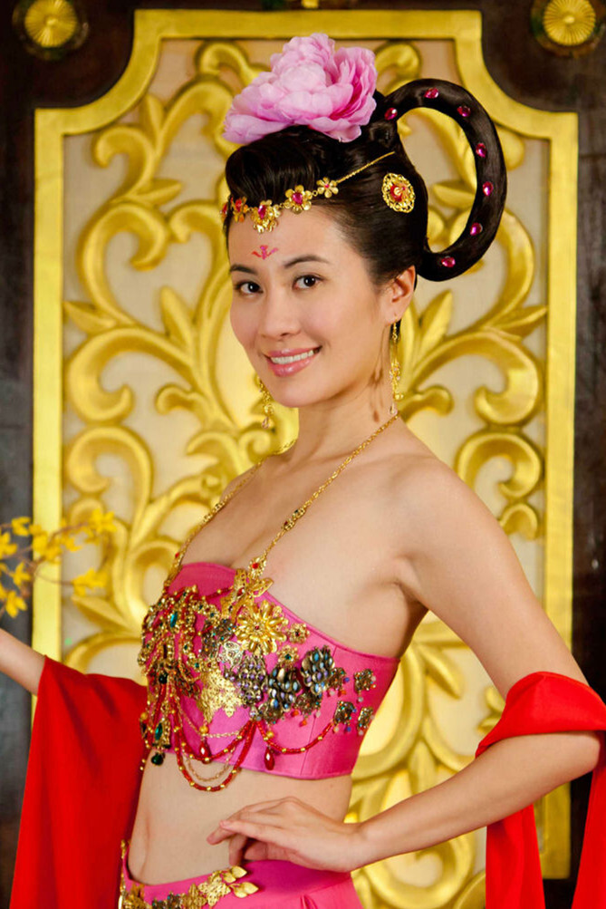 紫钗奇缘霍小玉叶璇饰