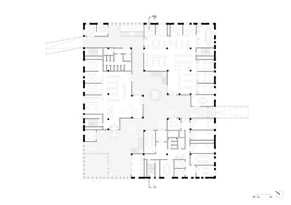 大学学院北,地面层